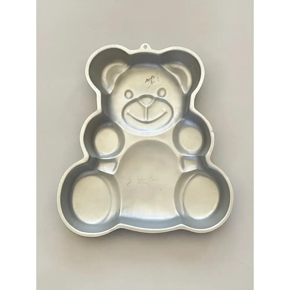 Vintage Wilton Bear Cake Mold Large